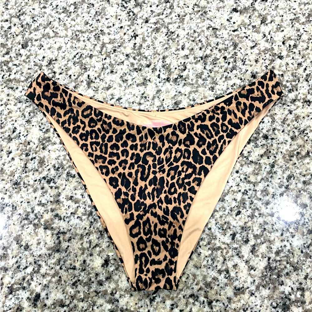 Victoria secret XL BRAZILIAN LEOPARD BOTTLMS